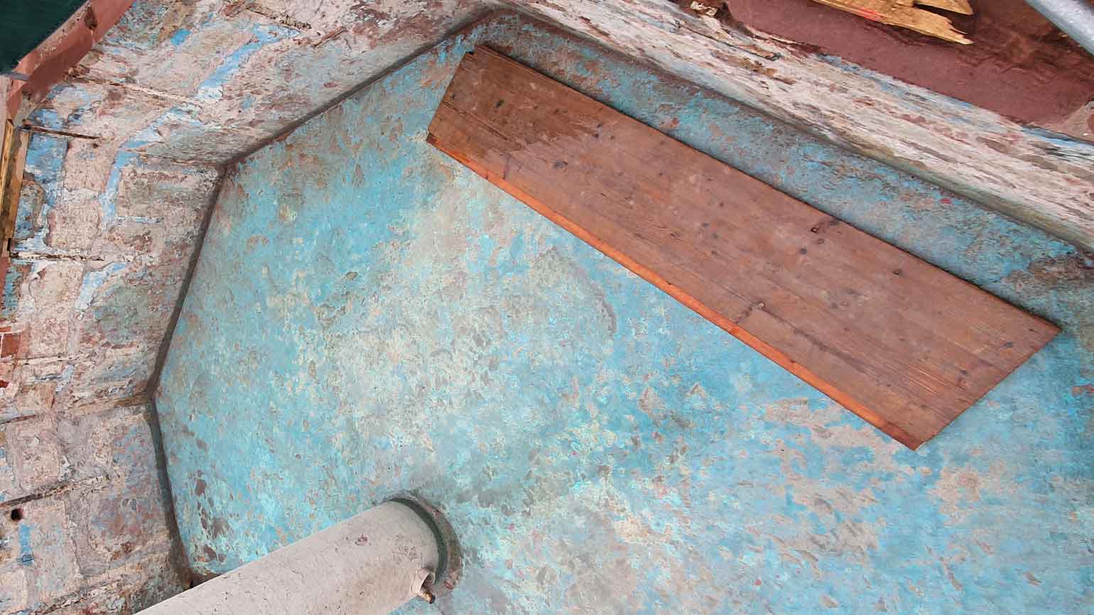 Denkmalpflege - stadtbrunnen-entschichten-4